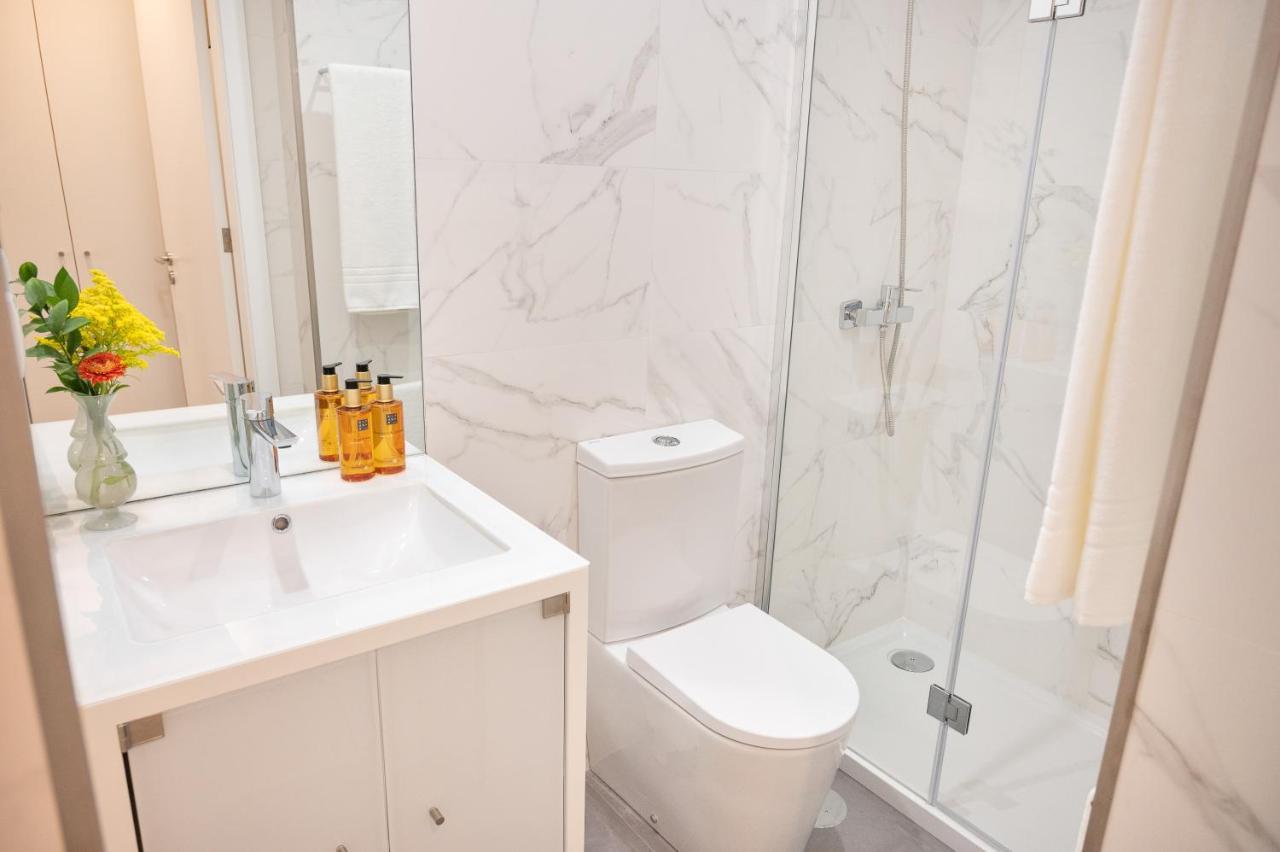Wanderlust, By Bolhao Residences Apartment